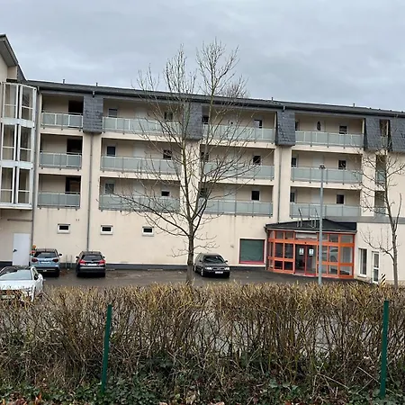 Apartment 3 Ideal Fuer Familien Und Geschaeftsreisende Abg69 *